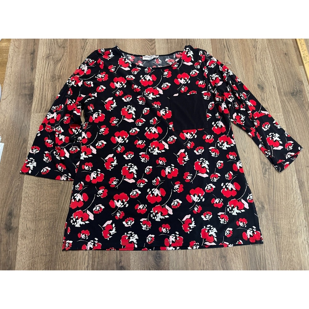 Joneswear Shirt, Women's Size Large, Red Black, Floral, 3/4 Sleeve